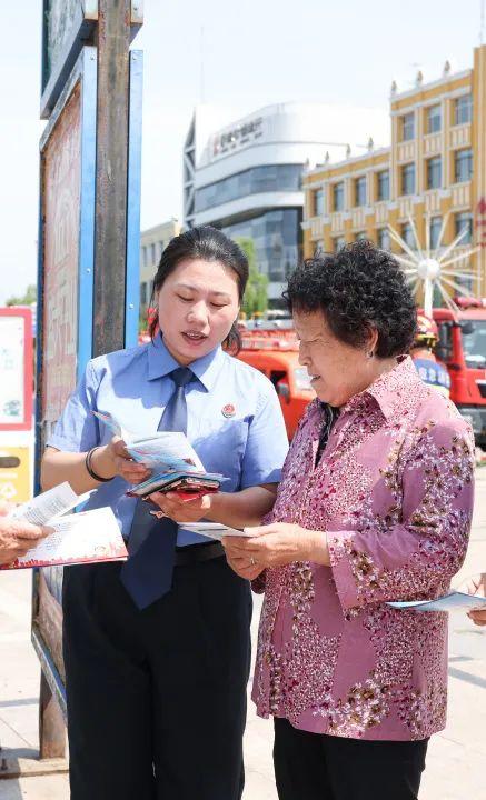一道旭光分两地鸡啼鼠走四十六是什么生肖详细解答、解释与落实、实时解答解释落实